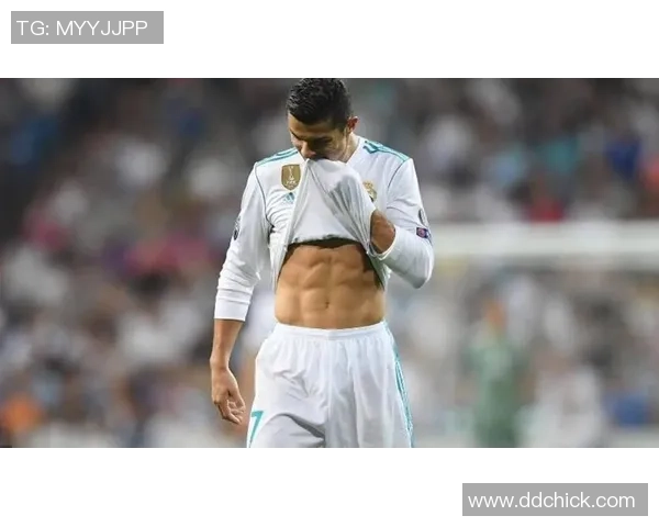 足球球星肌肉训练与体型塑造揭秘 助力竞技表现的秘密武器