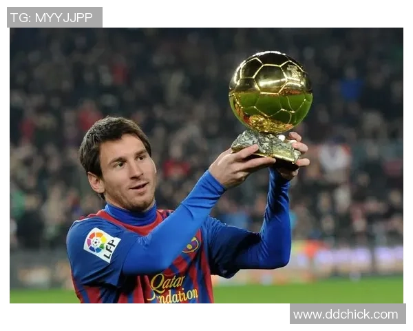 全球顶级足球球星运动员全名单汇总，涵盖历史传奇与现役巨星