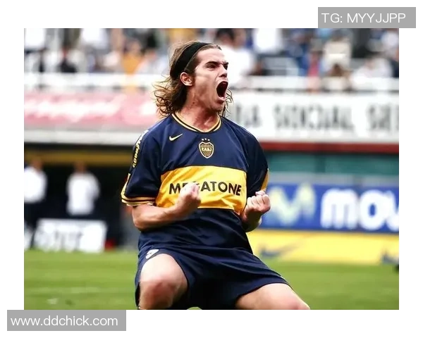 阿根廷足球巨星纷纷崭露头角 阿甲赛场人才辈出引发全球关注